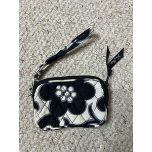 Vera Bradley Night and Day Wristlet Wallet‎ Black White Floral Quilted Cotton